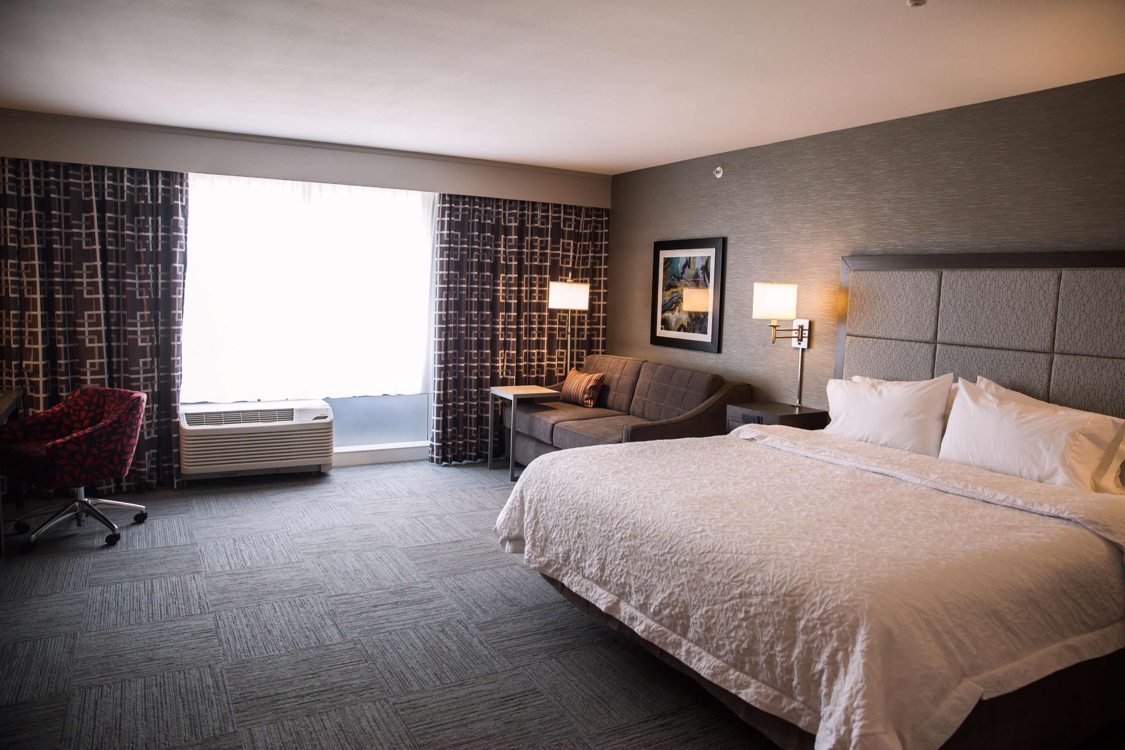 Hampton Inn-Pontiac Bagian luar foto