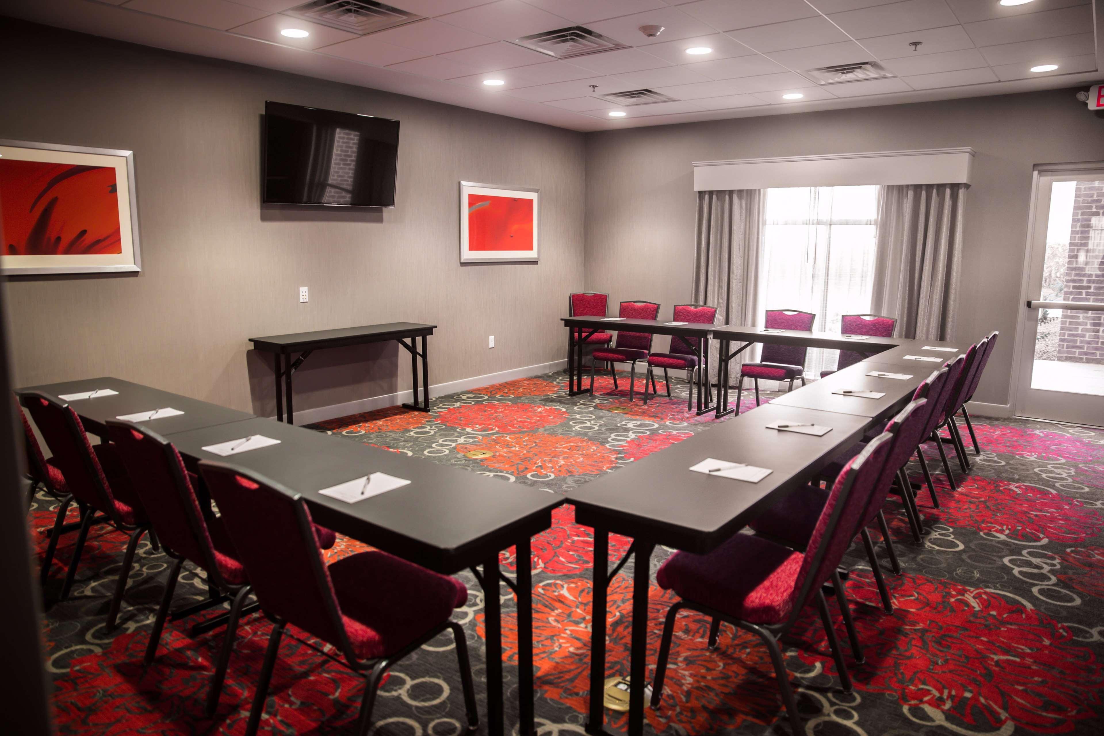 Hampton Inn-Pontiac Bagian luar foto