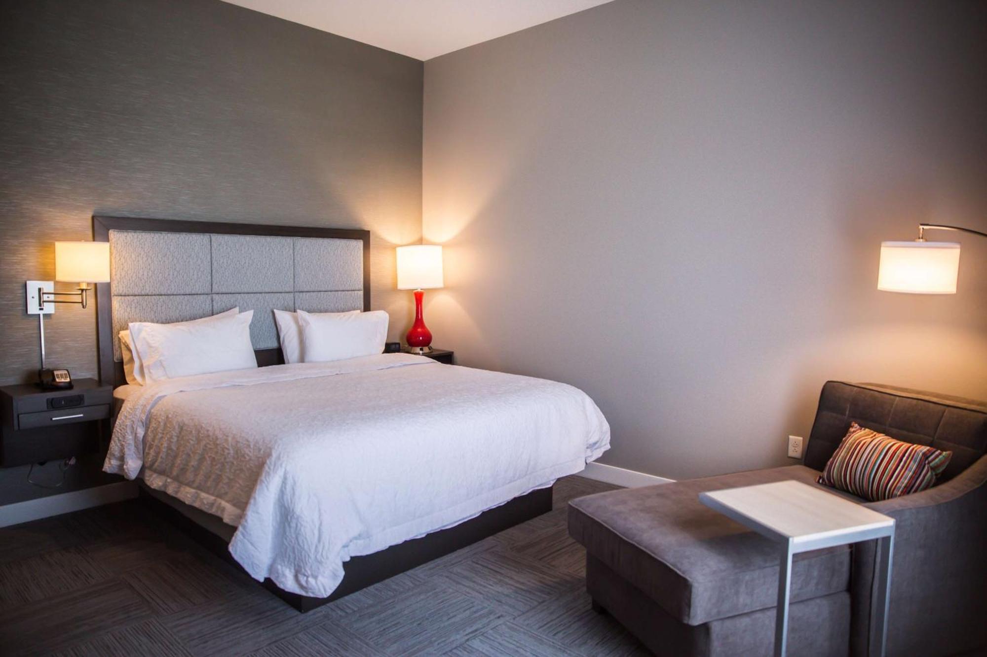 Hampton Inn-Pontiac Bagian luar foto